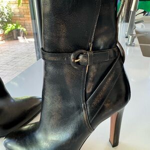 Ralph Lauren Purple Label Black Boots Womens Size 37.5 B Ankle Heels Booties
